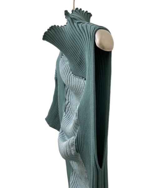 ISSEY MIYAKE（イッセイミヤケ）ISSEY MIYAKE (イッセイミヤケ) NUDE SHIRT リブ ニット カットソー グリーン サイズ:2の古着・服飾アイテム
