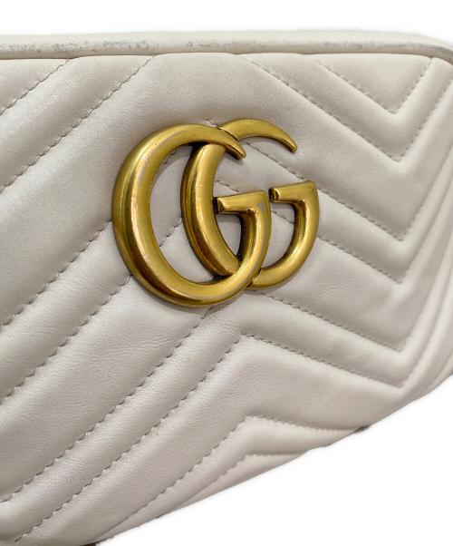 GUCCI（グッチ）GUCCI (グッチ) ショルダーバッグ ホワイトの古着・服飾アイテム