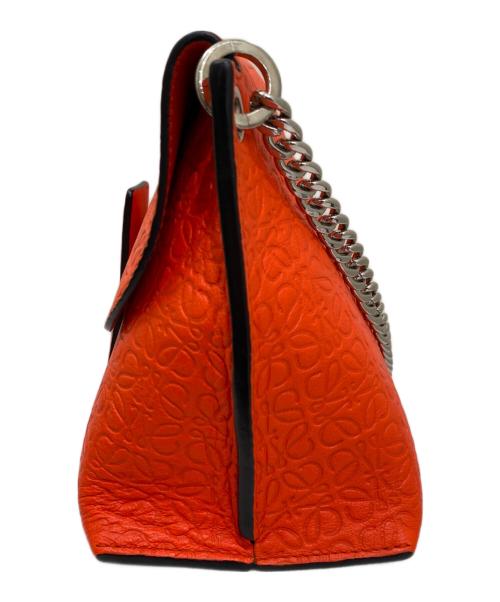 LOEWE（ロエベ）LOEWE (ロエベ) リピートアナグラムアベニューチェーンショルダーバッグ オレンジの古着・服飾アイテム