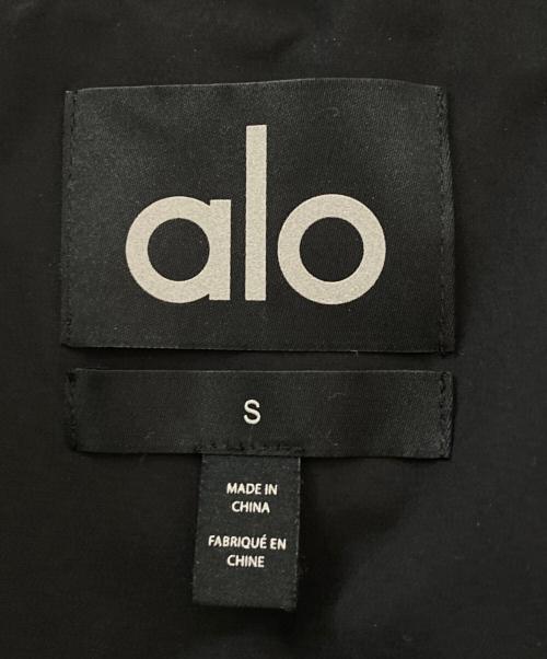alo（アロ）alo (アロ) Micro Corduroy Dreamy Puffer ブラック サイズ:Sの古着・服飾アイテム
