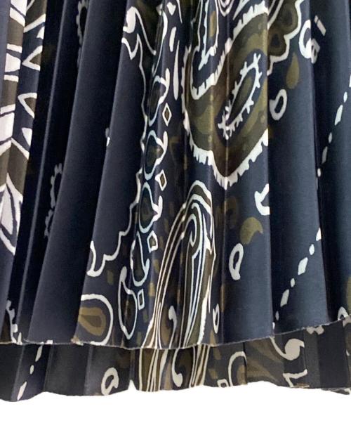 sacai（サカイ）sacai (サカイ) Bandana Print Skirt ネイビーの古着・服飾アイテム
