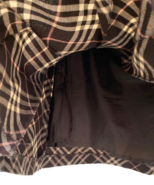 BURBERRY BLUE LABEL（バーバリー ブルー レーベル）BURBERRY BLUE LABEL (バーバリー ブルー レーベル) プリーツスカート ブラウン サイズ:38の古着・服飾アイテム