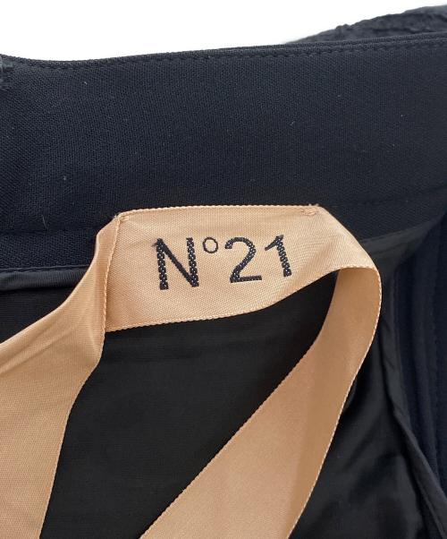 N°21（ヌメロヴェントゥーノ）N°21 (ヌメロヴェントゥーノ) フレアレーススカート ブラック サイズ:38の古着・服飾アイテム