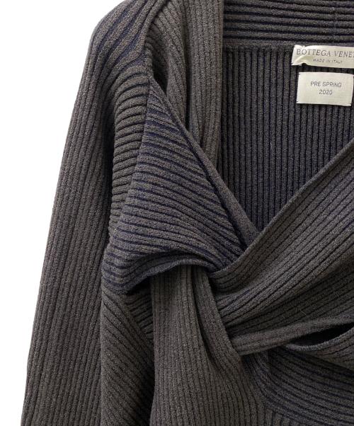 BOTTEGA VENETA（ボッテガベネタ）BOTTEGA VENETA (ボッテガベネタ) Vネック ツイストニットセーター ブラウン サイズ:36の古着・服飾アイテム