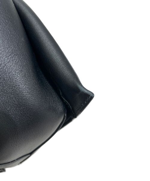 CELINE（セリーヌ）CELINE (セリーヌ) チェーンショルダーバッグ ブラックの古着・服飾アイテム