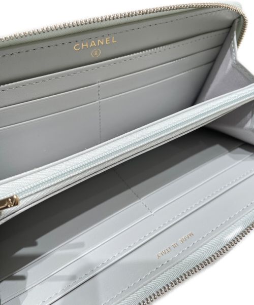CHANEL（シャネル）CHANEL (シャネル) マトラッセ クラシック ロング ジップ ウォレット ライトグレーの古着・服飾アイテム
