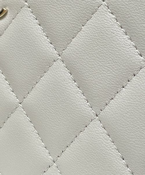 CHANEL（シャネル）CHANEL (シャネル) マトラッセ クラシック ロング ジップ ウォレット ライトグレーの古着・服飾アイテム