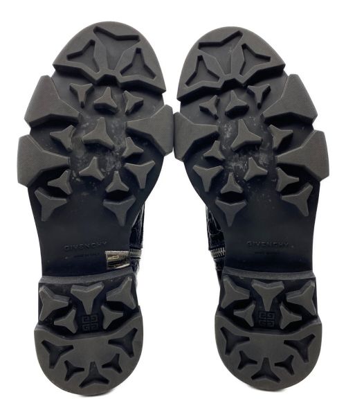 GIVENCHY（ジバンシィ）GIVENCHY (ジバンシィ) New Combat Boots ブラック サイズ:SIZE 42の古着・服飾アイテム