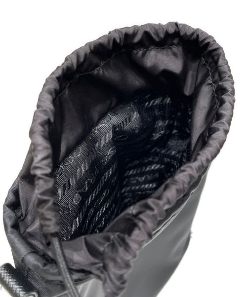 PRADA（プラダ）PRADA (プラダ) P.TA CELLULARE IN TESSUTO NERO TU ブラック サイズ:-の古着・服飾アイテム