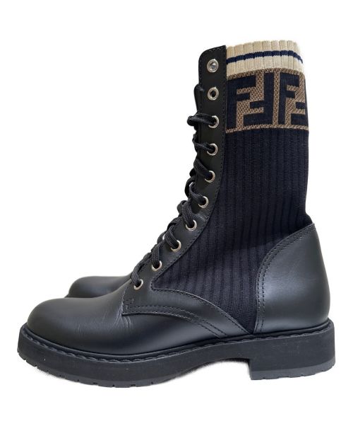FENDI（フェンディ）FENDI (フェンディ) ロココストレッチファブリックバイカーブーツ ブラック サイズ:38の古着・服飾アイテム