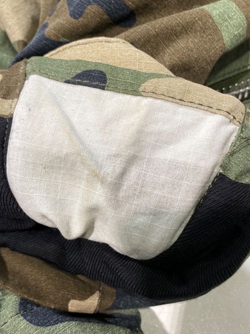 OFFWHITE（オフホワイト）OFFWHITE (オフホワイト) カモフラモッズコート オリーブ サイズ:Sの古着・服飾アイテム