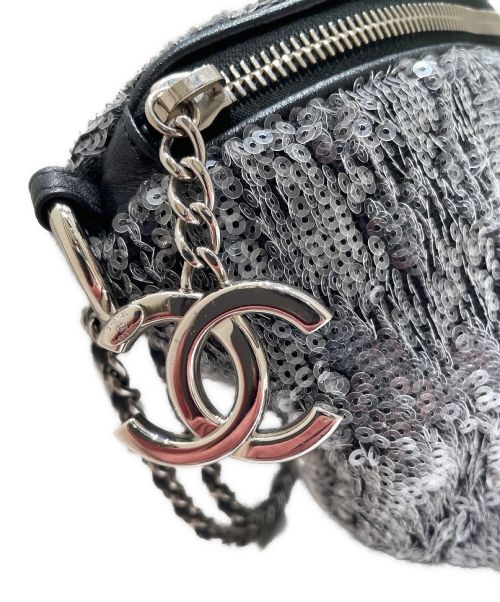 CHANEL（シャネル）CHANEL (シャネル) スパンコールウエストバッグ ブラック×クリアー サイズ:-の古着・服飾アイテム