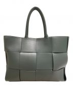 BOTTEGA VENETAボッテガベネタ）の古着「ラージ アルコ トートバッグ」｜モスグリーン