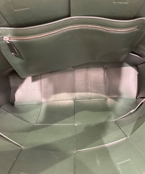 BOTTEGA VENETA（ボッテガベネタ）BOTTEGA VENETA (ボッテガベネタ) ラージ アルコ トートバッグ モスグリーンの古着・服飾アイテム