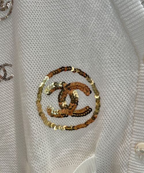 CHANEL（シャネル）CHANEL (シャネル) スパンコールココマークニットカーディガン アイボリー サイズ:34の古着・服飾アイテム