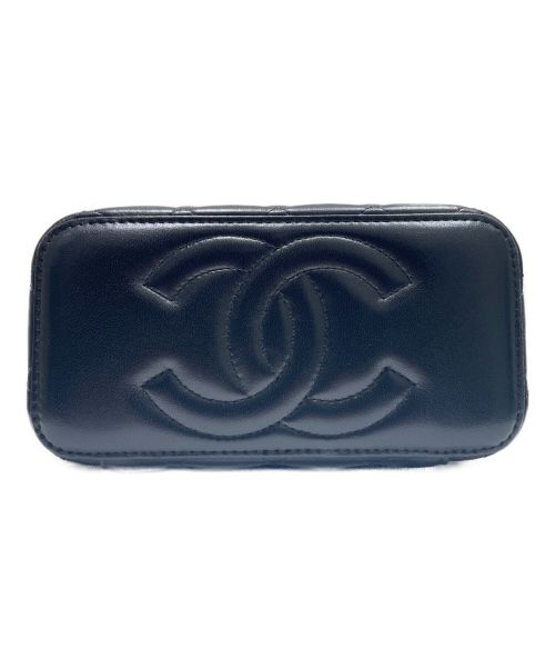 CHANEL（シャネル）CHANEL (シャネル) マトラッセチェーンバニティバッグ ブラック サイズ:17の古着・服飾アイテム