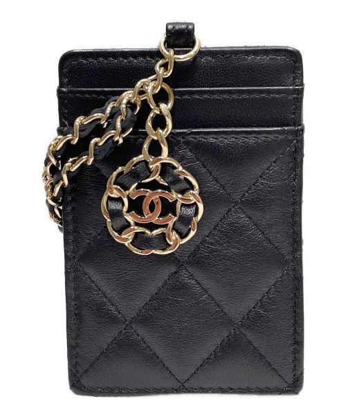 CHANEL（シャネル）CHANEL (シャネル) マトラッセチェーンショルダーパスケース ブラック サイズ:-の古着・服飾アイテム