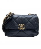 CHANELシャネル）の古着「ジャイアントマトラッセチェーンショルダーバッグ」｜ブラック