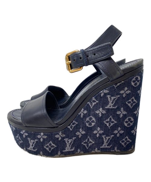 LOUIS VUITTON（ルイ ヴィトン）LOUIS VUITTON (ルイ ヴィトン) モノグラム総柄サンダル インディゴ サイズ:36 1/2の古着・服飾アイテム