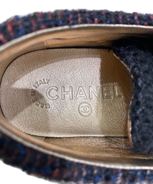 CHANEL（シャネル）CHANEL (シャネル) ツイードコンビスニーカー ゴールド×ブラック サイズ:36の古着・服飾アイテム