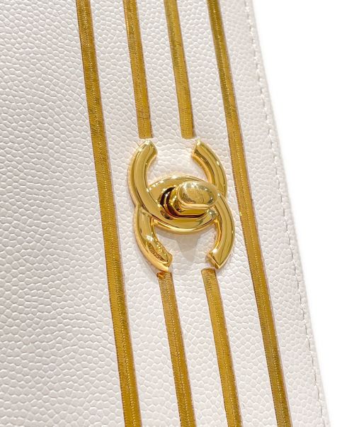 CHANEL（シャネル）CHANEL (シャネル) キャプテン ボディーバッグ ホワイト サイズ:-の古着・服飾アイテム