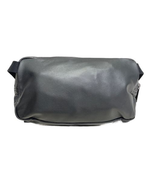 BOTTEGA VENETA（ボッテガベネタ）BOTTEGA VENETA (ボッテガベネタ) イントレチャートボディバッグ ブラックの古着・服飾アイテム