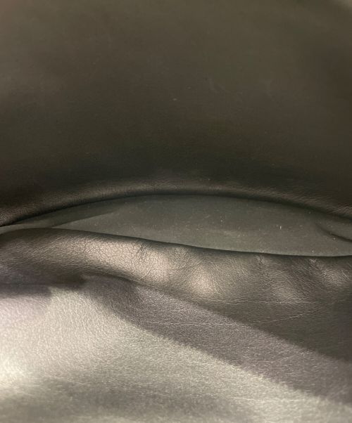 BOTTEGA VENETA（ボッテガベネタ）BOTTEGA VENETA (ボッテガベネタ) イントレチャートボディバッグ ブラックの古着・服飾アイテム