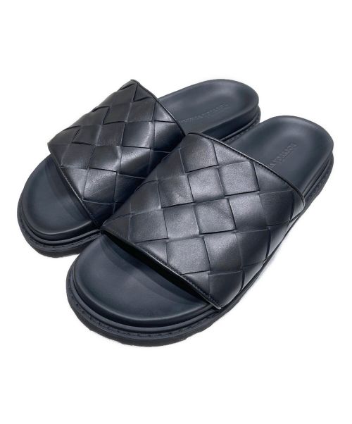 BOTTEGA VENETA（ボッテガベネタ）BOTTEGA VENETA (ボッテガベネタ) イントレチャートスライドレザーサンダル ブラック サイズ:43の古着・服飾アイテム