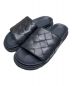 BOTTEGA VENETA（ボッテガベネタ）の古着「イントレチャートスライドレザーサンダル」｜ブラック