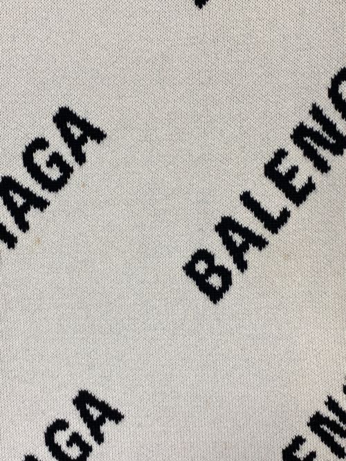 BALENCIAGA（バレンシアガ）BALENCIAGA (バレンシアガ) ALLOVER LOGO KNIT アイボリー サイズ:XSの古着・服飾アイテム