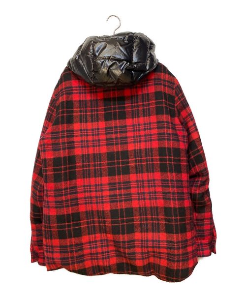 MONCLER（モンクレール）MONCLER (モンクレール) FLOBERT/チェック柄ダウンジャケット レッド サイズ:4の古着・服飾アイテム