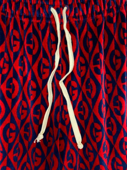 GUCCI（グッチ）GUCCI (グッチ) 総柄ベロアパンツ レッド×ネイビー サイズ:Sの古着・服飾アイテム