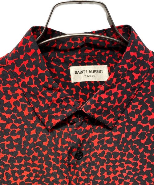 Saint Laurent Paris（サンローランパリ）Saint Laurent Paris (サンローランパリ) 15SS エディ期 ハート総柄シャツ/Archive レッド サイズ:42の古着・服飾アイテム