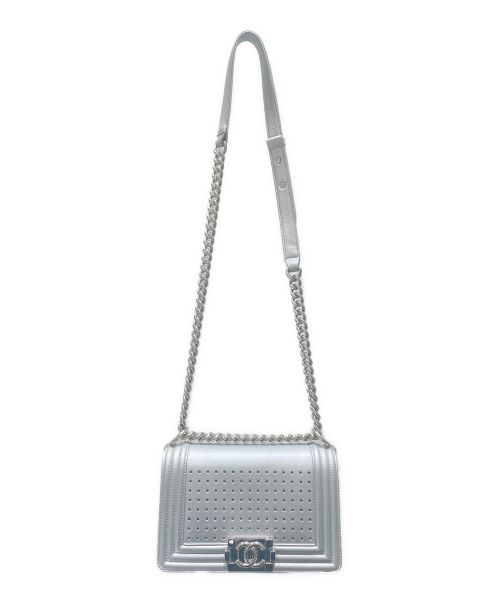 CHANEL（シャネル）CHANEL (シャネル) ボーイシャネル ライトニングショルダーバッグ シルバーの古着・服飾アイテム