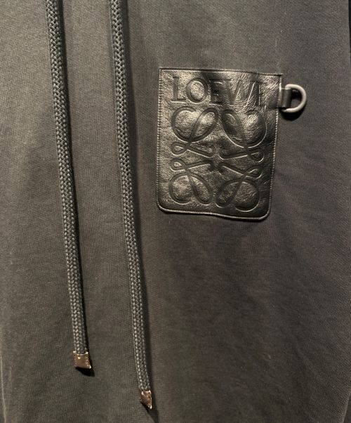 LOEWE（ロエベ）LOEWE (ロエベ) 22SS アナグラムレザーパッチプルオーバー  ブラック サイズ:Sの古着・服飾アイテム