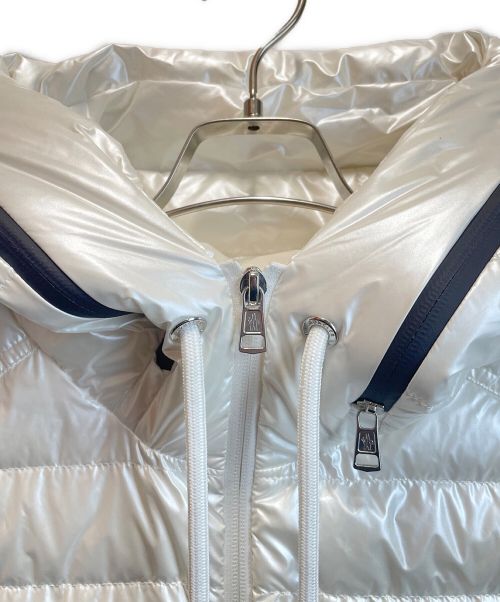 MONCLER（モンクレール）MONCLER (モンクレール) Cardamine ベスト ホワイト サイズ:2の古着・服飾アイテム
