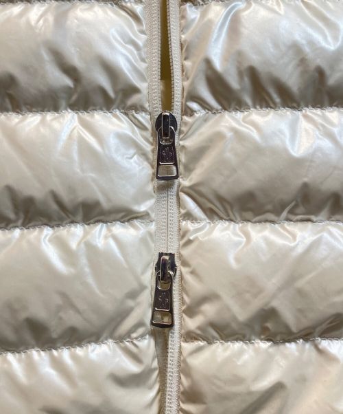 MONCLER（モンクレール）MONCLER (モンクレール) Cardamine ベスト ホワイト サイズ:2の古着・服飾アイテム