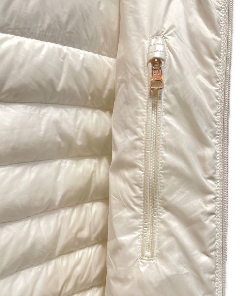 MONCLER（モンクレール）MONCLER (モンクレール) Cardamine ベスト ホワイト サイズ:2の古着・服飾アイテム