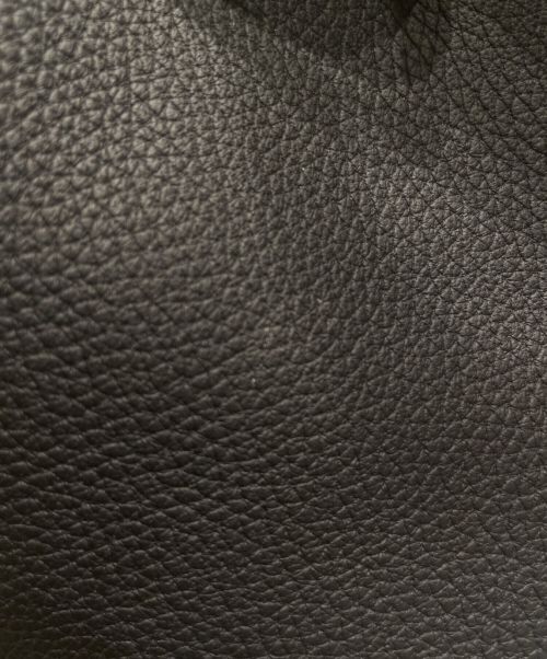 大峡製鞄（オオバセイホウ）大峡製鞄 (オオバセイホウ) クオン トートボストンバッグ ブラックの古着・服飾アイテム