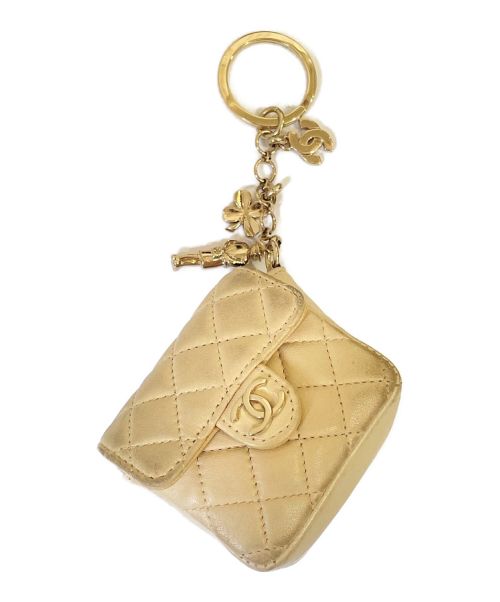 CHANEL（シャネル）CHANEL (シャネル) ミニマトラッセキーホルダー ココクローバーモチーフ ベージュ サイズ:-の古着・服飾アイテム