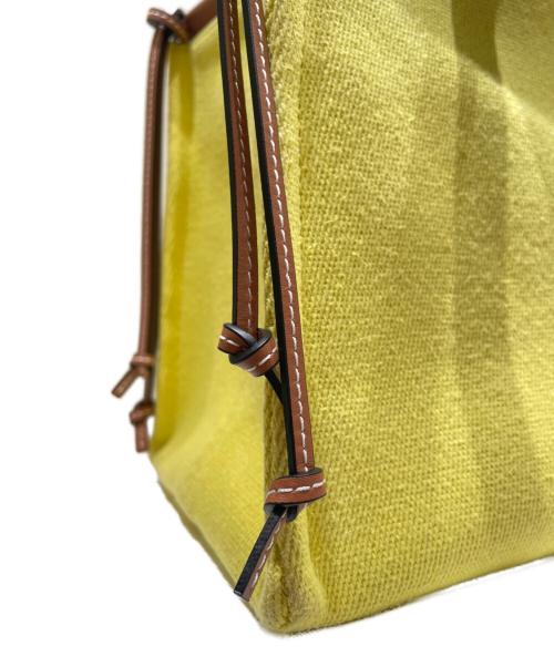 LOEWE（ロエベ）LOEWE (ロエベ) クッショントートスモール イエロー×ブラウン サイズ:スモールの古着・服飾アイテム