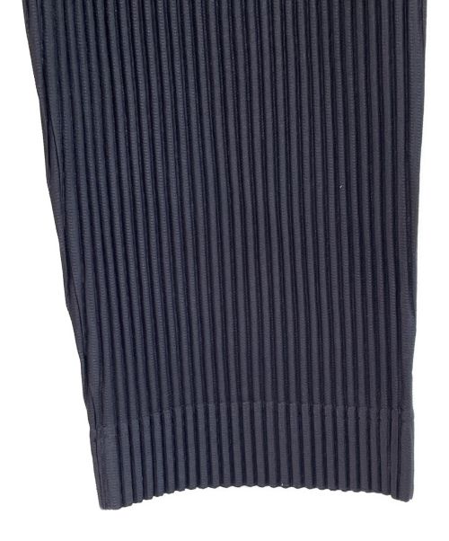 HOMME PLISSE ISSEY MIYAKE（オム プリッセ イッセイ ミヤケ）HOMME PLISSE ISSEY MIYAKE (オムプリッセ イッセイ ミヤケ) プリーツワイドパンツ ネイビー サイズ:1 未使用品の古着・服飾アイテム