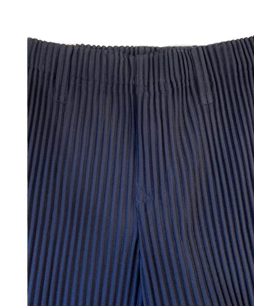 HOMME PLISSE ISSEY MIYAKE（オム プリッセ イッセイ ミヤケ）HOMME PLISSE ISSEY MIYAKE (オムプリッセ イッセイ ミヤケ) プリーツワイドパンツ ネイビー サイズ:1 未使用品の古着・服飾アイテム