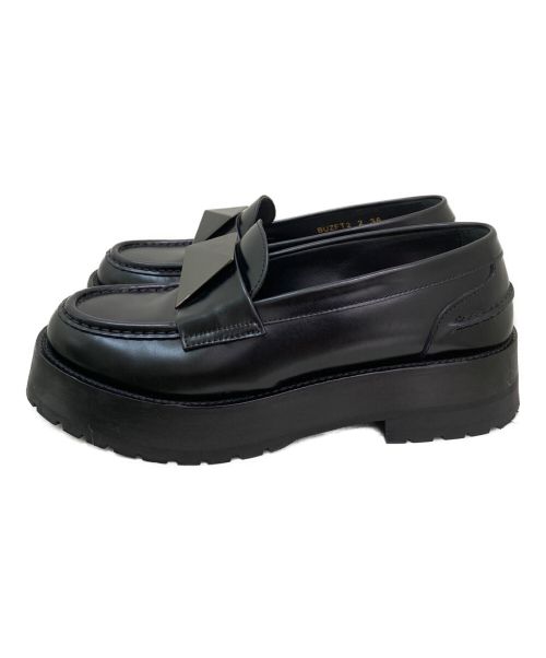 VALENTINO（ヴァレンティノ）VALENTINO (ヴァレンティノ) ワンスタッズローファー ブラック サイズ:36の古着・服飾アイテム