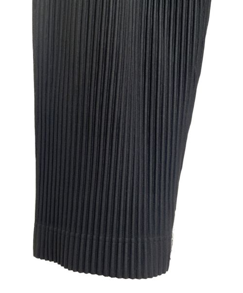 HOMME PLISSE ISSEY MIYAKE（オム プリッセ イッセイ ミヤケ）HOMME PLISSE ISSEY MIYAKE (オムプリッセ イッセイ ミヤケ) プリーツワイドパンツ ブラック サイズ:3の古着・服飾アイテム