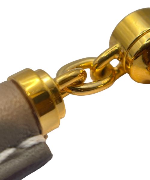 HERMES（エルメス）HERMES (エルメス) シャルニエール ピアスPM エトゥープ×ゴールド サイズ:PM 未使用品の古着・服飾アイテム