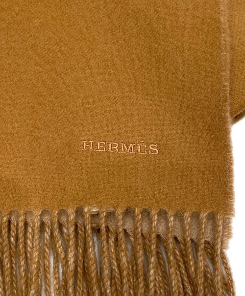 HERMES（エルメス）HERMES (エルメス) 刺繍ロゴカシミヤマフラー ゴールド サイズ:-の古着・服飾アイテム