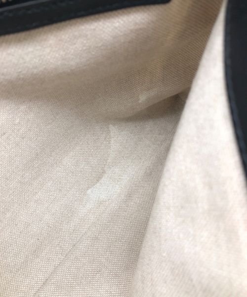 JIMMY CHOO（ジミーチュウ）JIMMY CHOO (ジミーチュウ) ショルダーバッグ アイボリー×ブラックの古着・服飾アイテム