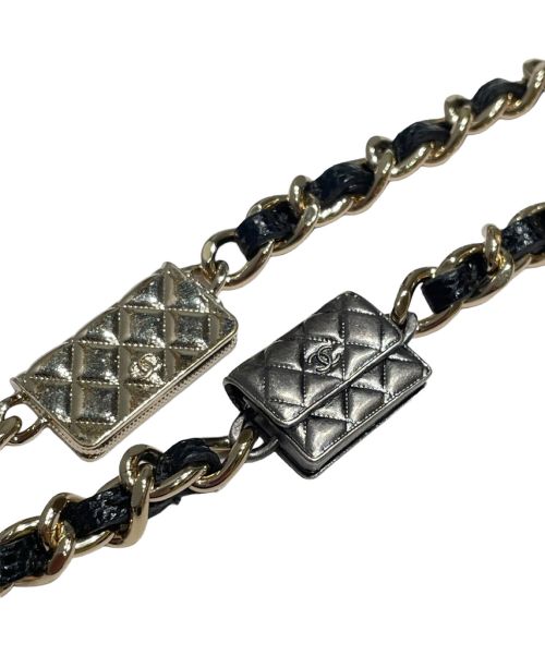 CHANEL（シャネル）CHANEL (シャネル) ミニマトラッセショルダーポーチ ブラック サイズ:ミニの古着・服飾アイテム
