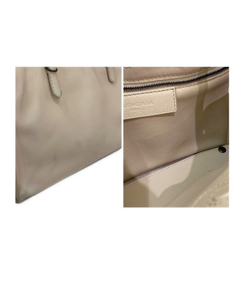 BALENCIAGA（バレンシアガ）BALENCIAGA (バレンシアガ) ペーパーミニ ベージュ サイズ:ミニの古着・服飾アイテム